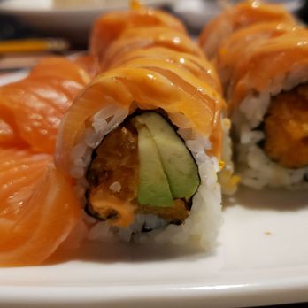 Sushi World - Crazy salmon - Japanese Near Me - Chicago, Illinois