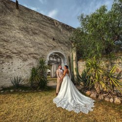Wedding dress photo