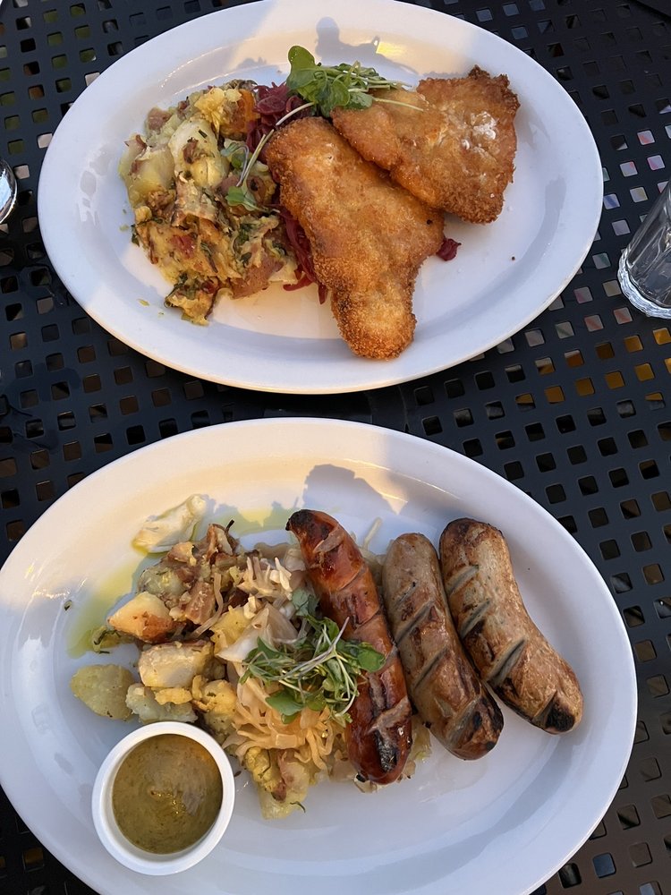 Ze Wine Bar at Jägerberg Beer Hall & Alpine Tavern