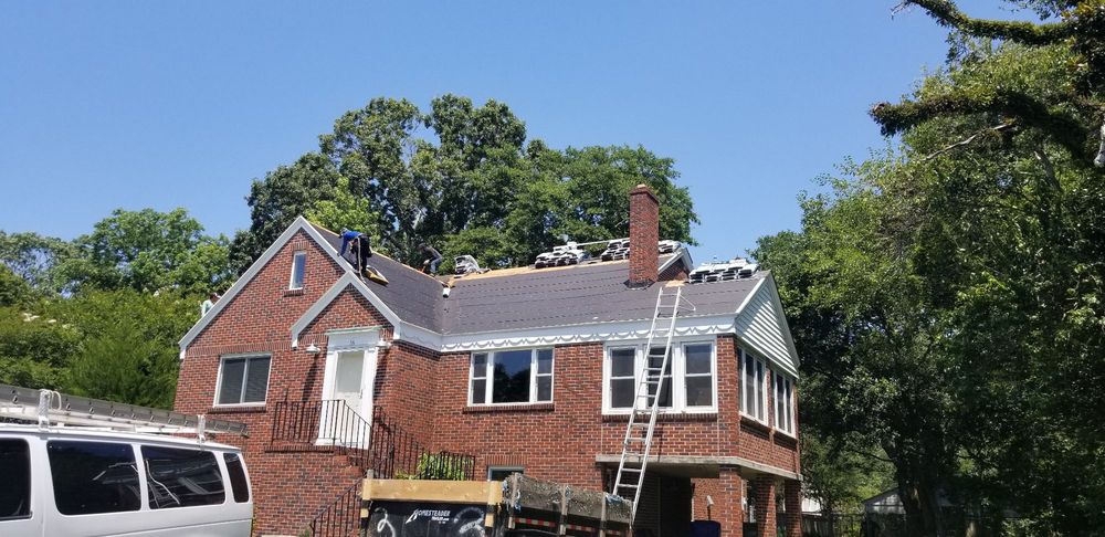 Slide of Top Notch Roofing & Exteriors