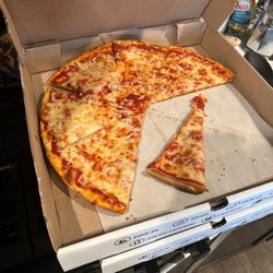 Brooklyn Pizzeria - Cheese Pizza.