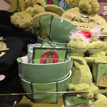 Thalia - Merry Grinchmas - Bookstores Near Me - Augsburg, BY