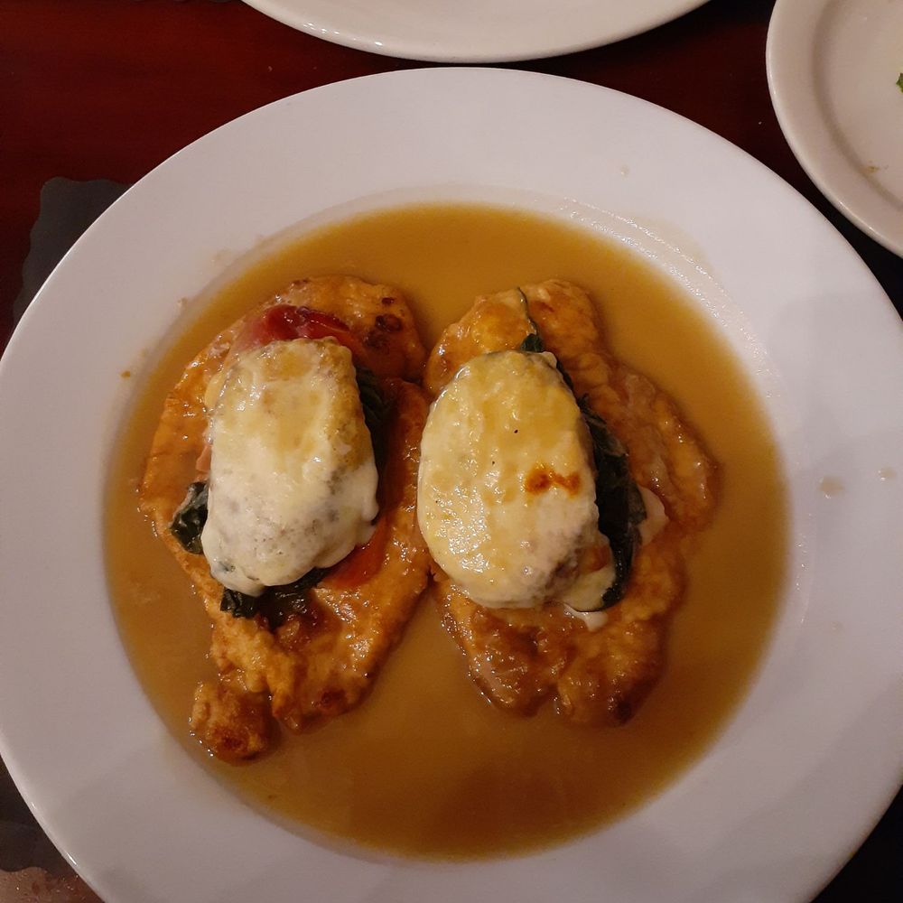 Dom & Vinnie's Restaurant - Homemade Manicotti & Chicken special with zucchini, roasted peppers & spinach was able to cut it with your fork - Delicious - Pizza Near Me - Yonkers, New York Dom & Vinnie's Restaurant - Homemade Manicotti & Chicken special with zucchini, roasted peppers & spinach was able to cut it with your fork - Delicious - Pizza Near Me - Yonkers, New York