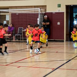 Futsal Kingz - 5 - 6 Yrs Age Group playin scrimmage!