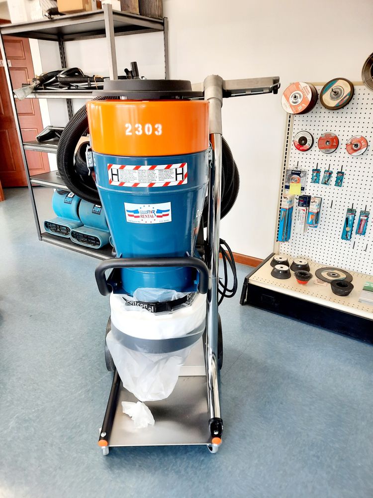 FOUR STAR RENTAL Updated August 2024 120 Photos 1504 Bashor Rd