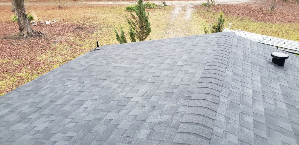 Slide of Donnie Long Roofing