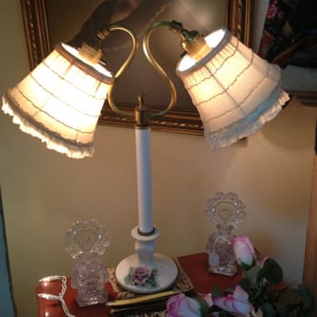 Forever After Antiques & Collectables - Antiques Near Me - Bartlett, Illinois Forever After Antiques & Collectables - Antiques Near Me - Bartlett, Illinois