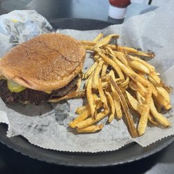 Zuzu's - Smash burger and fries