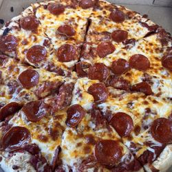 Dinghy’s - Pepperoni pizza