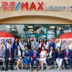 Anthony Glenn II - RE/MAX Liberty - Team Picture