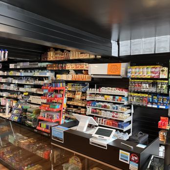 mk smoke and vape MK SMOKE SHOP - Updated May 2026 - 10 Photos - 8 Main St, Pembroke,  Massachusetts - Vape Shops - Phone Number