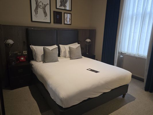 Kimpton Charlotte Square Hotel by null