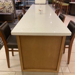 Work counter in lobby with Zero electrical outlets or USB ports. Work counter in lobby with Zero electrical outlets or USB ports.