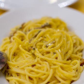 La Bruschetta - spaghetti 'alla carbonara - Italian Near Me - Roma, 62 La Bruschetta - spaghetti 'alla carbonara - Italian Near Me - Roma, 62