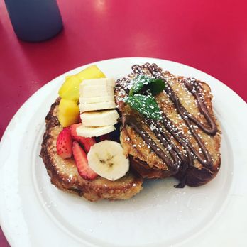 CAFÉ LULUc - Nutella stuffed French toast. - French Near Me - Brooklyn, New York CAFÉ LULUc - Nutella stuffed French toast. - French Near Me - Brooklyn, New York