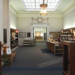 Waltham Public Library
