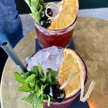 Monkey Bar - Monkey Ponkey cocktails - Cocktail Bars Near Me - Berlin, BE Monkey Bar - Monkey Ponkey cocktails - Cocktail Bars Near Me - Berlin, BE