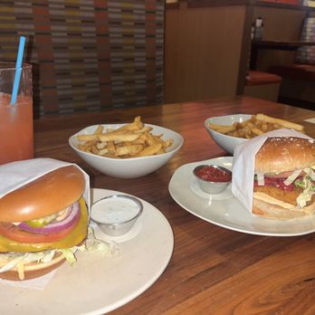 Veggie Grill by Next Level - VG Classic Santa Fe Chick'n - Vegan Near Me - Carlsbad, California Veggie Grill by Next Level - VG Classic Santa Fe Chick'n - Vegan Near Me - Carlsbad, California