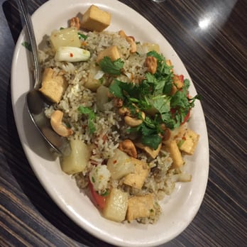 Thai Basil - pineapple fried rice vegetarian - Thai Near Me - Fullerton, California