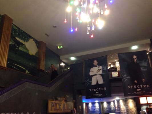 Genesis Cinema by null