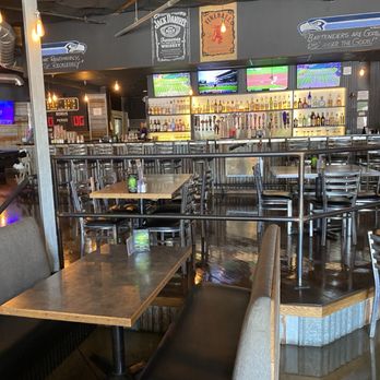 Billy McHale's - Bar area - American Near Me - Federal Way, Washington