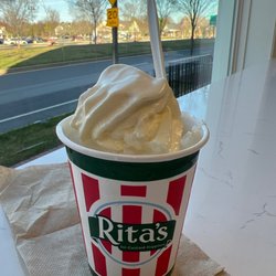 rita’s - Gummy bear gelati