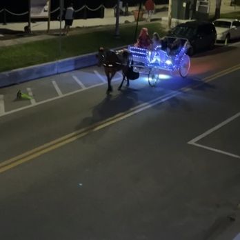 Marion Motor Lodge - Horse carriage , Water View - Hotels Near Me - Saint Augustine, Florida Marion Motor Lodge - Horse carriage , Water View - Hotels Near Me - Saint Augustine, Florida
