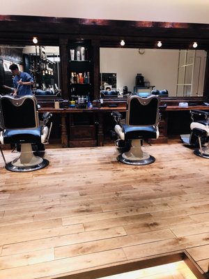 メンズグルーミング サロン ストア 六本木ヒルズ店 13 Photos Hair Salons 六本木6 10 1 港区 東京都 Japan Phone Number