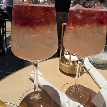 Chase Sapphire Lounge - Airport Lounges Near Me - Grapevine, Texas
