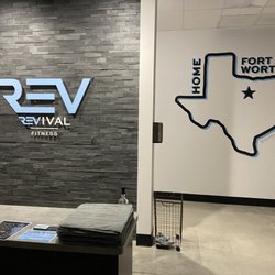 Revstrong - Hulen St