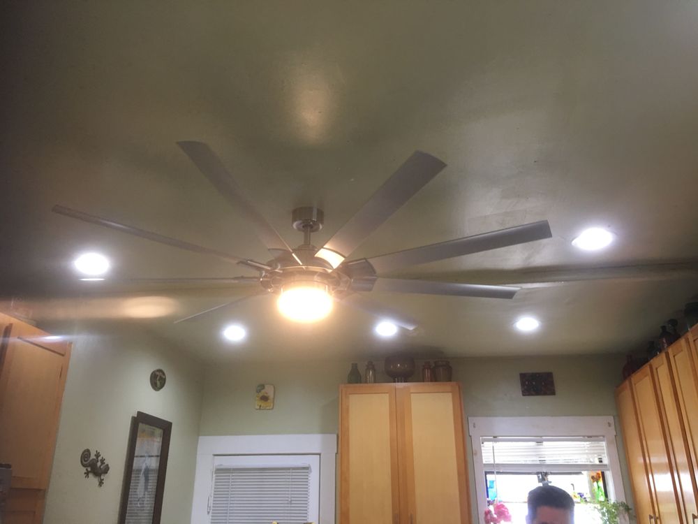 Slide of Pro Connect Electrical