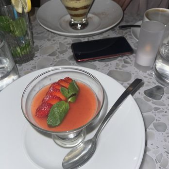 Coletta - Strawberry Panna Cotta (GF) - Vegan Near Me - New York, New York Coletta - Strawberry Panna Cotta (GF) - Vegan Near Me - New York, New York
