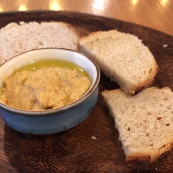 Oscars Seafood Bistro - Starting sourdough bread with hummus - Seafood Near Me - Galway, G Oscars Seafood Bistro - Starting sourdough bread with hummus - Seafood Near Me - Galway, G