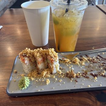 MUSE Fusion+Sushi - Krispy Kreme Roll and Mango Fresh Tea - Sushi Bars Near Me - Austin, Texas MUSE Fusion+Sushi - Krispy Kreme Roll and Mango Fresh Tea - Sushi Bars Near Me - Austin, Texas