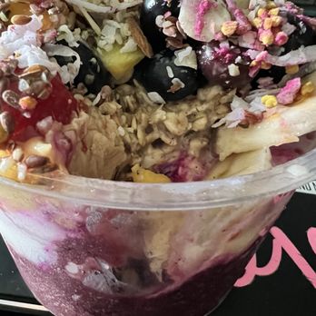 Juice n' Bowls - Açaí bowl - Juice Bars & Smoothies Near Me - Glendora, California Juice n' Bowls - Açaí bowl - Juice Bars & Smoothies Near Me - Glendora, California