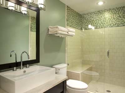 Warfield Construction Logo