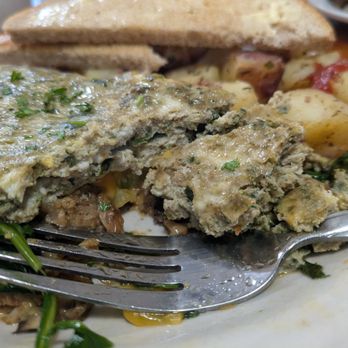 Morning Glory Café - Pesto in the egg omelette. A bit more care would land the filling inside the omelette and I'd dig that. Tasty tasty tho. - Vegetarian Near Me - Eugene, Oregon Morning Glory Café - Pesto in the egg omelette. A bit more care would land the filling inside the omelette and I'd dig that. Tasty tasty tho. - Vegetarian Near Me - Eugene, Oregon