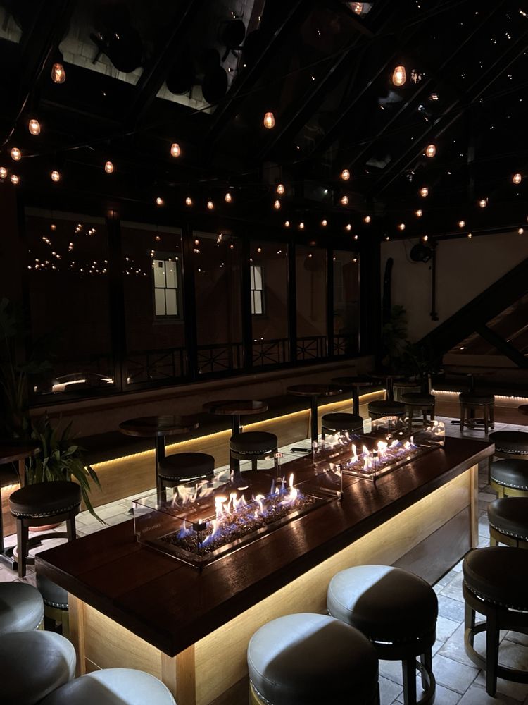 Three OAK Steakhouse