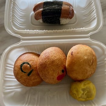 Honolulu Kitchen - 3 fried manapua, 1 hot dog musubi and 1 pork hash - Chinese Near Me - Waipahu, Hawaii