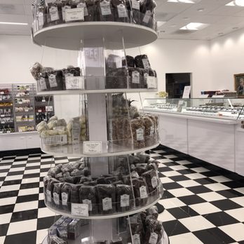 See's Candies - 07/20/17 - Candy Stores Near Me - San Jose, California See's Candies - 07/20/17 - Candy Stores Near Me - San Jose, California
