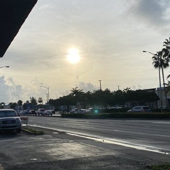Miller Auto Service And Tires - Outside Bird Road entrance - Auto Repair Near Me - Miami, Florida Miller Auto Service And Tires - Outside Bird Road entrance - Auto Repair Near Me - Miami, Florida