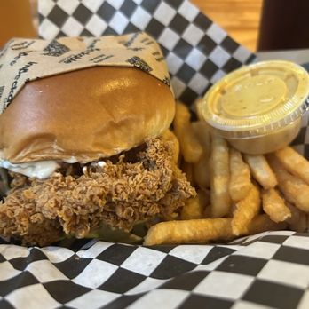 Impeckable Chicken - The Impeckable Fried Chicken Sandwich - Chicken Shop Near Me Impeckable Chicken - The Impeckable Fried Chicken Sandwich - Chicken Shop Near Me