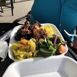 Coco Hut - Jerk Chicken and Jerk Fish, amazing Latin food, girls are awesome! If you in NOLA got to try this little restaurant!