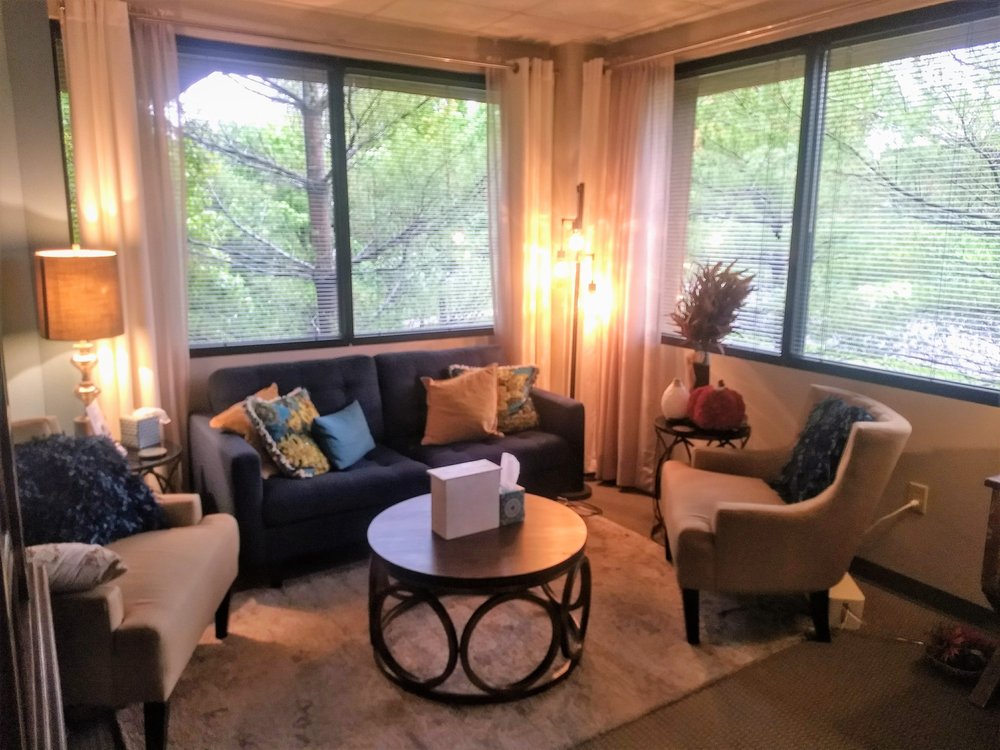 Noll Counseling - grief counselor in Overland Park, KS