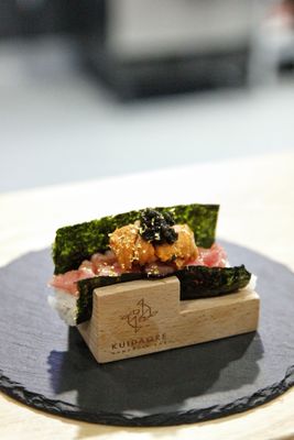 Kuidaore Handroll Bar by null