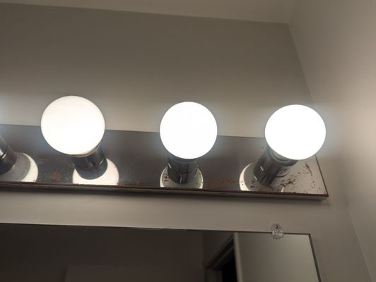 AKA White House by null