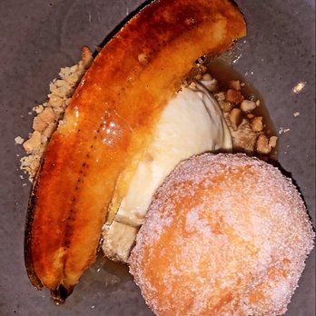 The Banyan Tree - Banana Foster - Seafood Near Me - Kapalua, Hawaii
