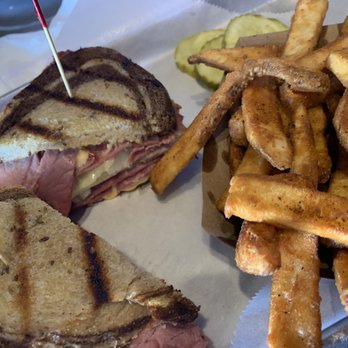 The Copper Rocket - Reuben - American Near Me - Maitland, Florida