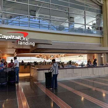 Capital One Landing at DCA - Airport Lounges Near Me - Arlington, Virginia