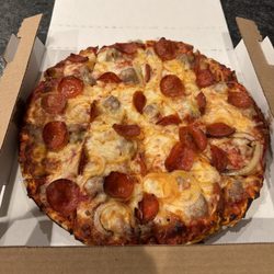 Lolas Pizza Palace - Thin crust - sausage, pepperoni, & onion